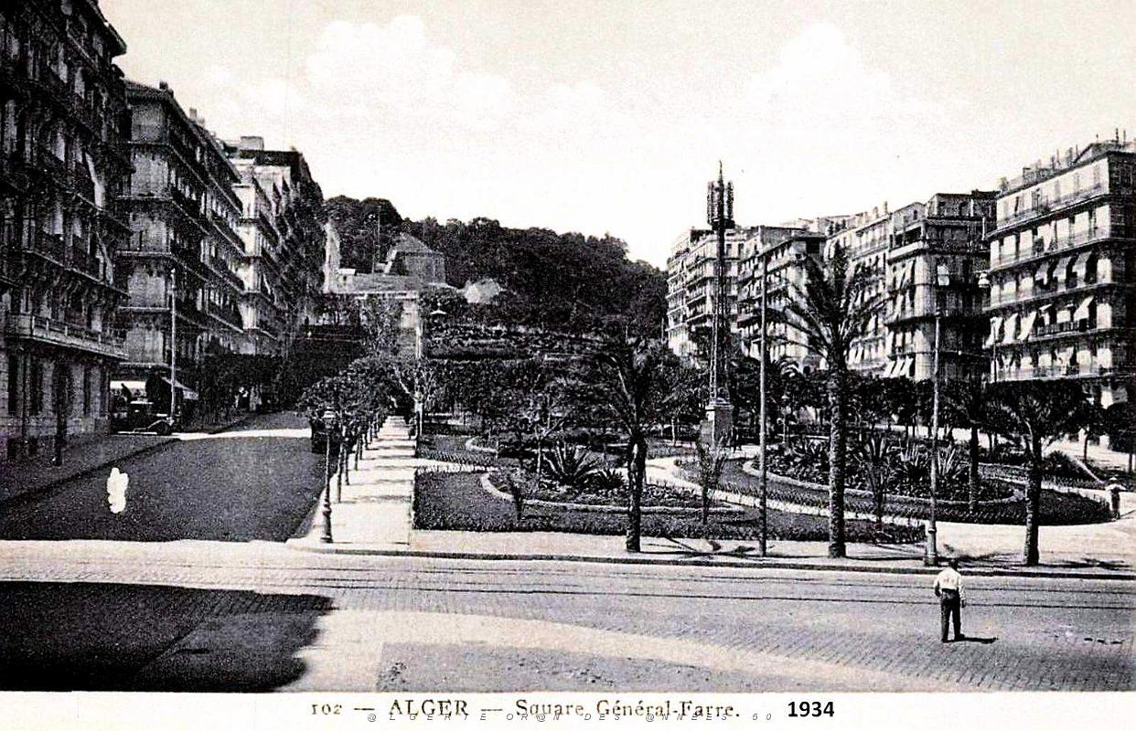 Alger - Square du General Farre - 1934.jpg